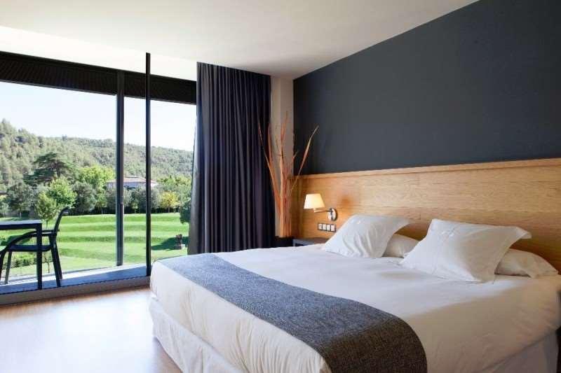 Hotel Mon - Mon Sant Benet Sant Fruitos de Bages Quarto foto